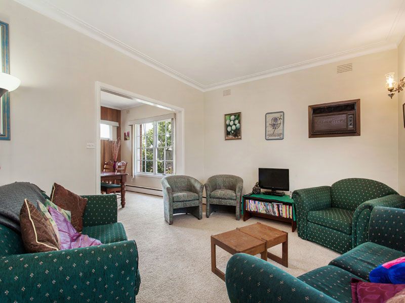 10 St Cuthberts Avenue, DINGLEY VILLAGE, VIC 3172