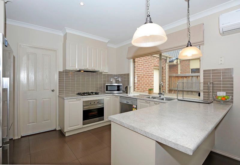 6 Coliban Drive, MERNDA, VIC 3754