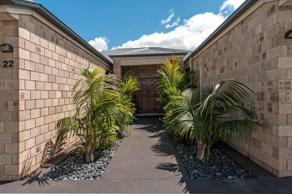 22 Kingfisher Close, HIGHFIELDS, QLD 4352