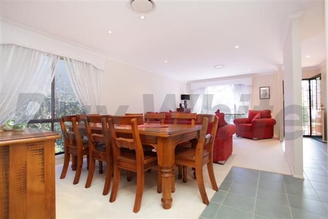 24 Monteray Terrace, GLENMORE PARK, NSW 2745