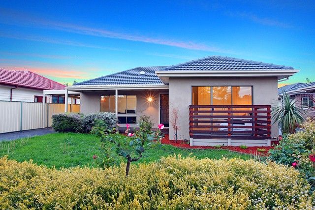 73 Darebin Boulevard, RESERVOIR VIC 3073