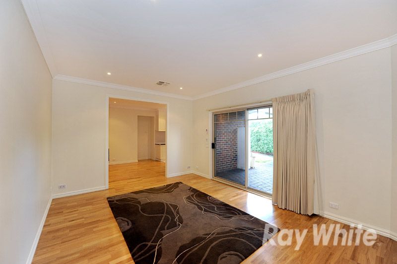 5/111 Blackwood Park Drive, FERNTREE GULLY, VIC 3156