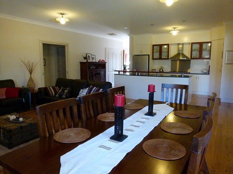 3 McMillan Place, FORBES, NSW 2871