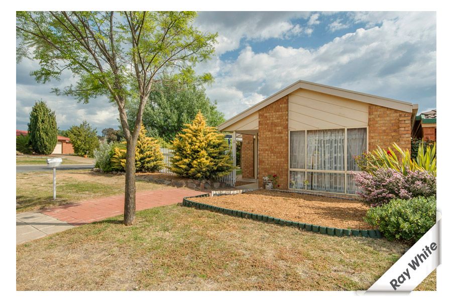 1 Hart Close, PALMERSTON ACT 2913