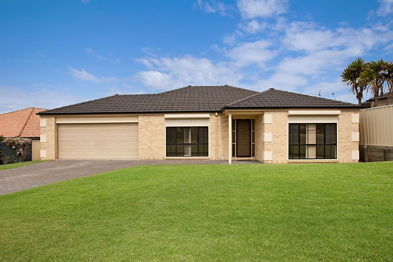 27 Pyalla Avenue, ABERGLASSLYN NSW 2320