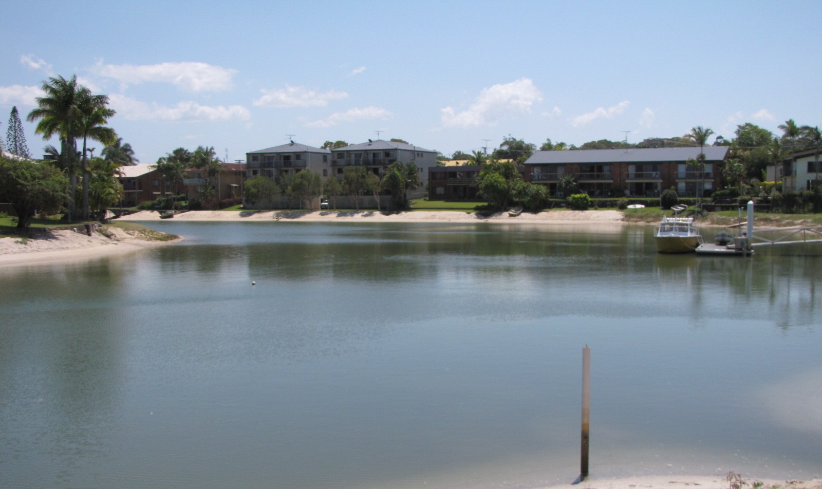1/5 Goonawarra Drive, MOOLOOLABA, QLD 4557