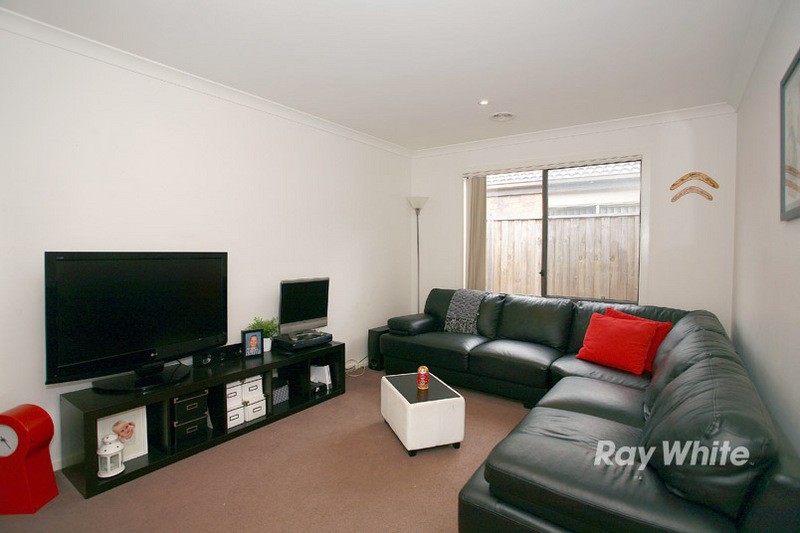 16 Islington Avenue, CRANBOURNE NORTH, VIC 3977