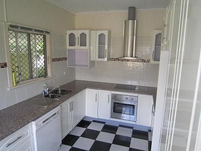81 Creek Road, MOUNT GRAVATT EAST, QLD 4122