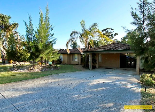 10 Casma Grove, BALLAJURA WA 6066