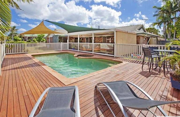 6 Westminster Way, WISHART, QLD 4122