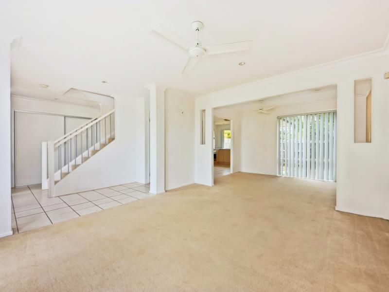 8 Amethyst Court, GRIFFIN, QLD 4503