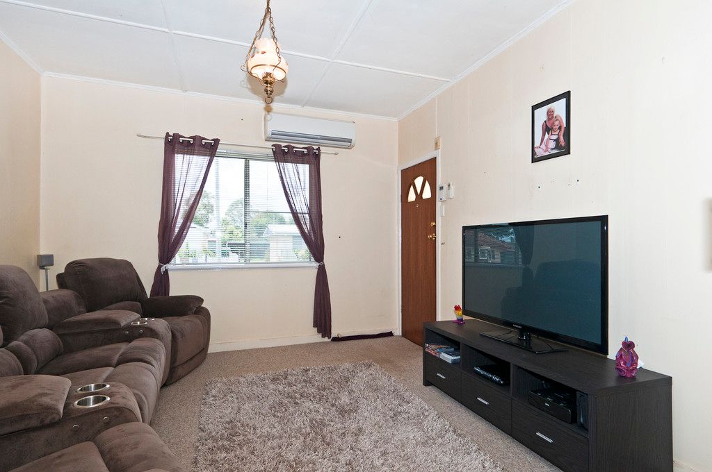 11 Gaydon Street, NEWTOWN, QLD 4350