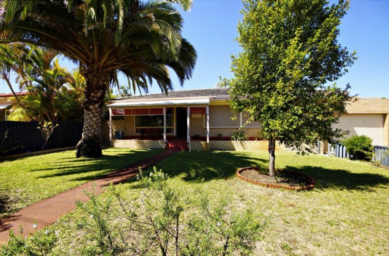 44 Princess Road, BALGA WA 6061