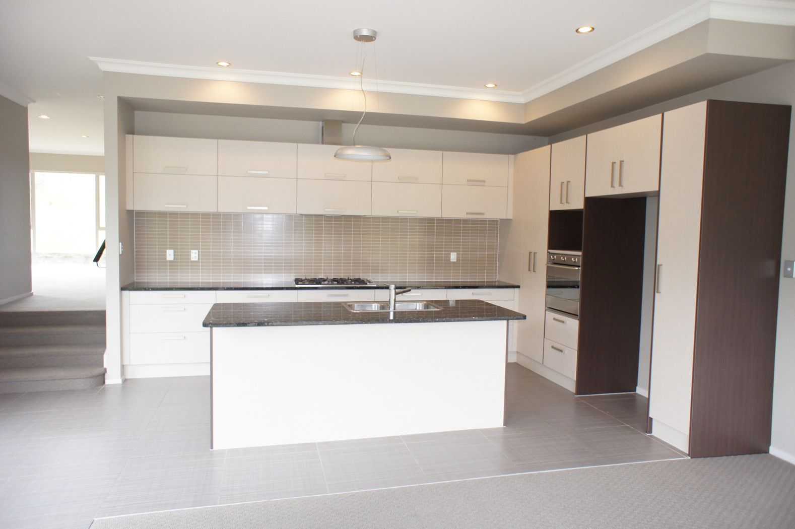 24 Borneo Drive, ALBANY, North Shore City