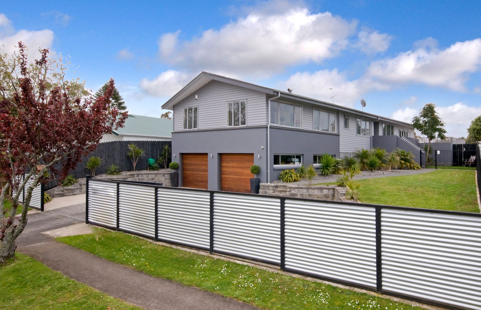 4 The Crest, SUNNYHILLS, Manukau City