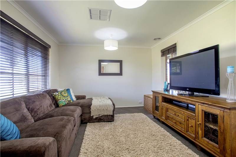 60 Country Gardens Drive, LARA, VIC 3212