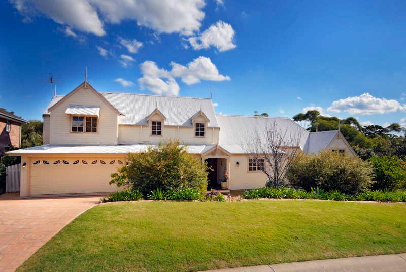 18 Llanberis Drive, MENAI, NSW 2234
