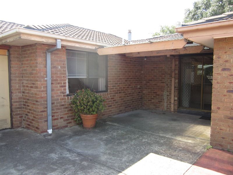 10 Homewood Close, FERNTREE GULLY, VIC 3156