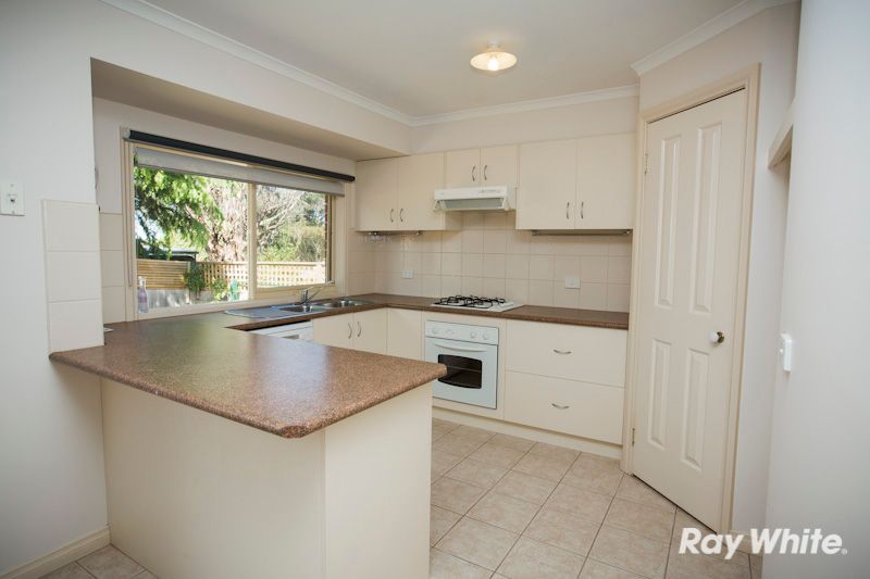 5 Nylander Road, BUNYIP, VIC 3815