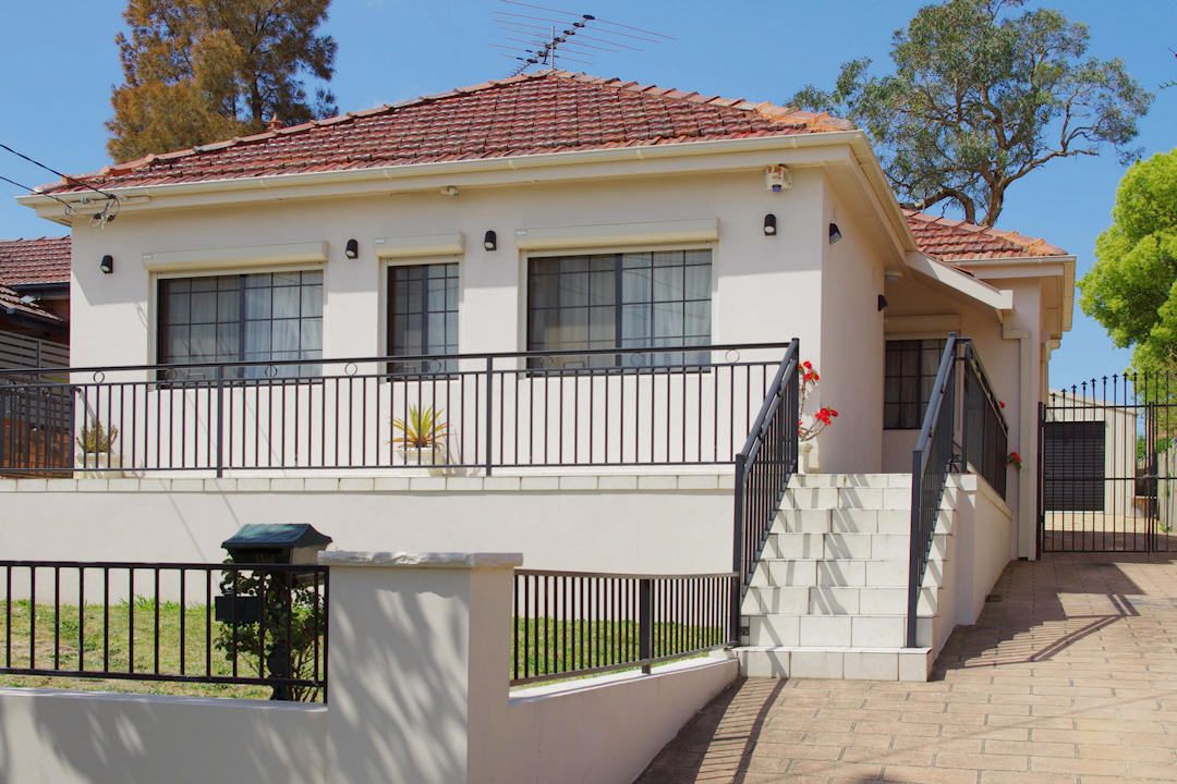 7 Mount Lewis Avenue, PUNCHBOWL NSW 2196