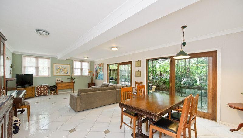 17 Mareeba Road, Ashgrove, QLD 4060