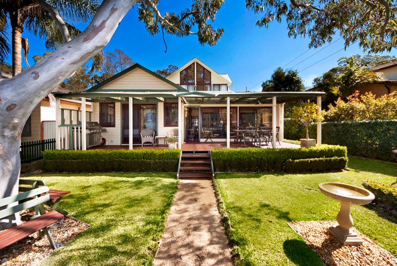 135 Prince Edward Park Road, WORONORA, NSW 2232