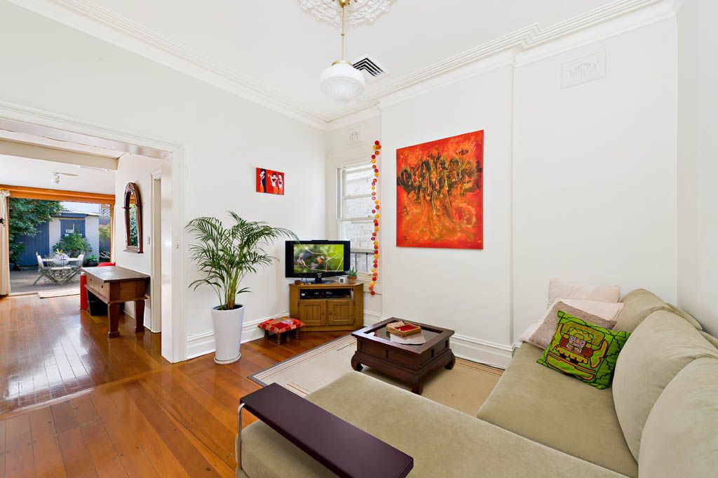 59 Newington Road, MARRICKVILLE, NSW 2204