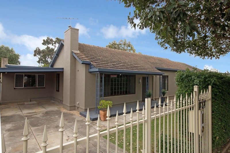 8 Neville Avenue, CLARENCE GARDENS, SA 5039