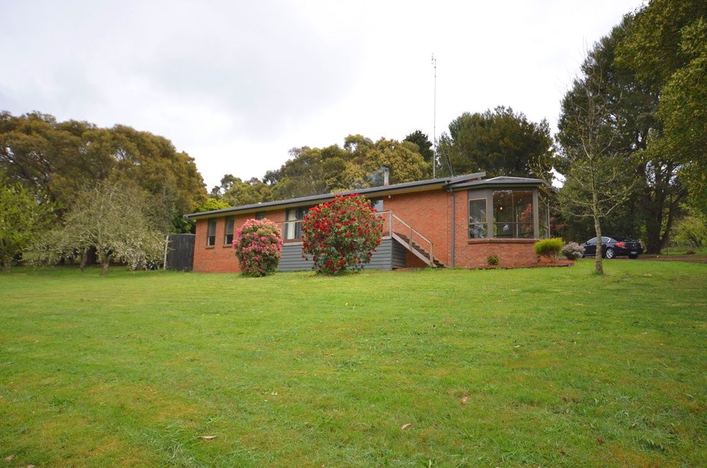 339 Swinglers Road, INVERMAY, VIC 3352