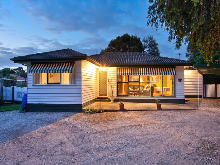 9 Shaftesbury Street, FRANKSTON, VIC 3199