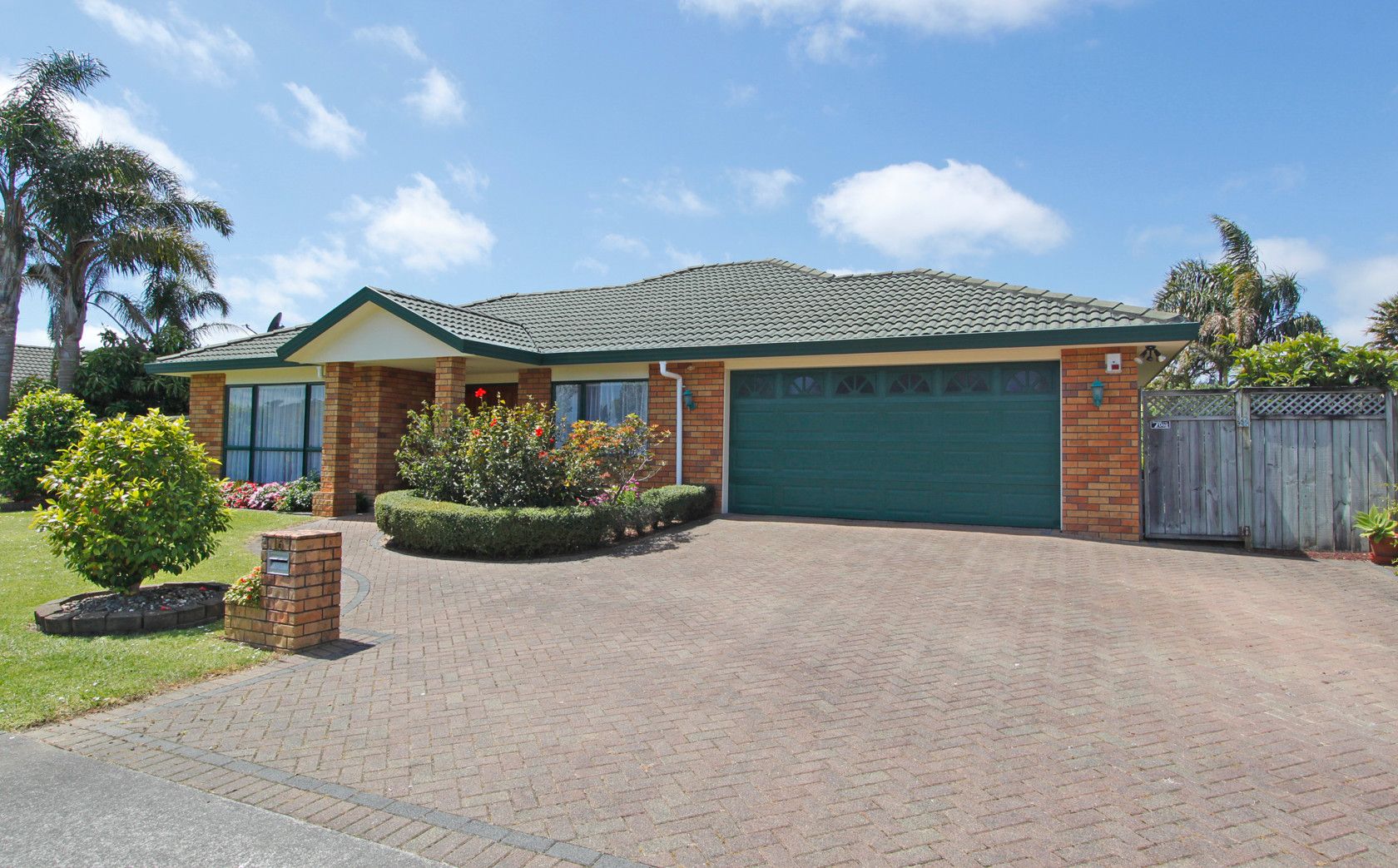 16 Macnean Drive, Dannemora, Manukau City
