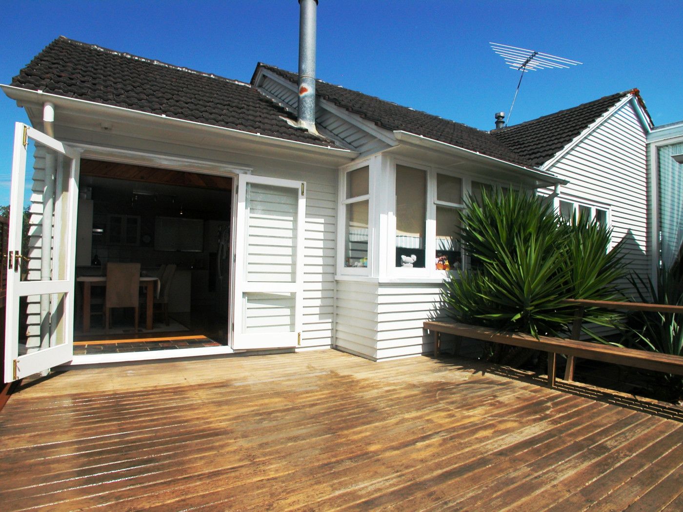 31 Coral Crescent, PANMURE, Auckland City