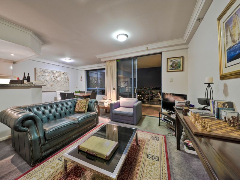 42 Ferry Street, Kangaroo Point QLD 4169