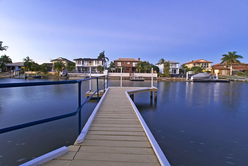 41 Seaspray Street, PARADISE POINT, QLD 4216
