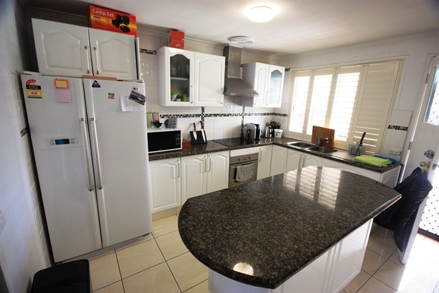 86 Doncaster Avenue, NARELLAN, NSW 2567