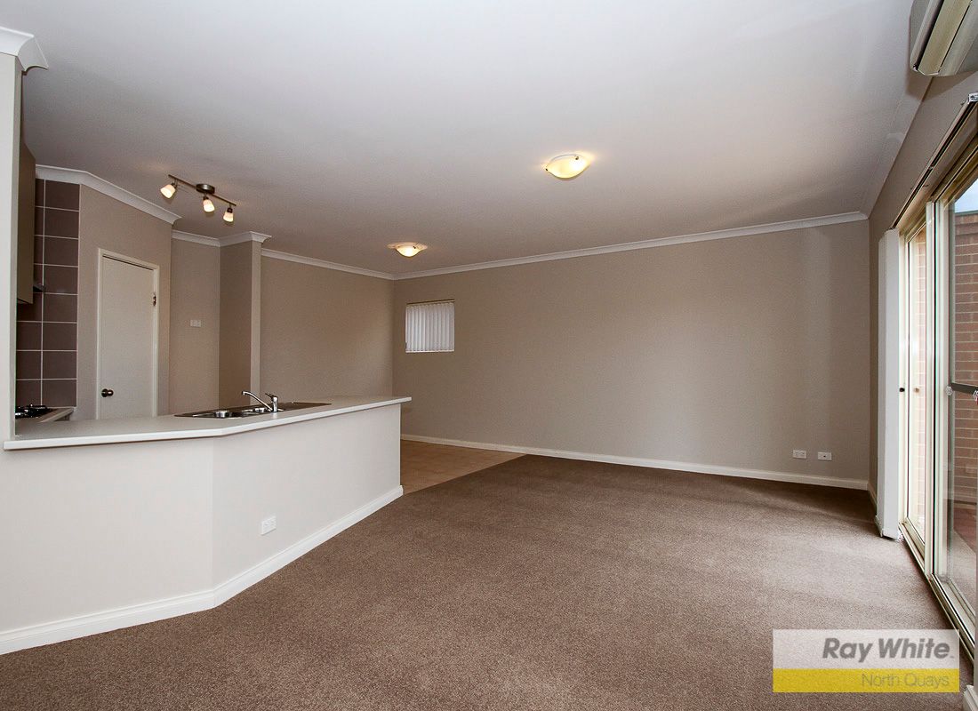 17 Blackwattle Parade, PADBURY, WA 6025