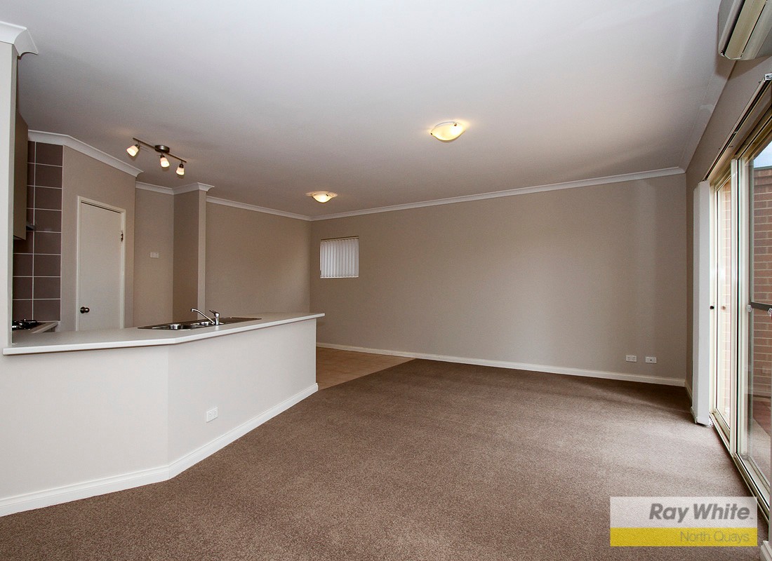 17 Blackwattle Parade, PADBURY, WA 6025