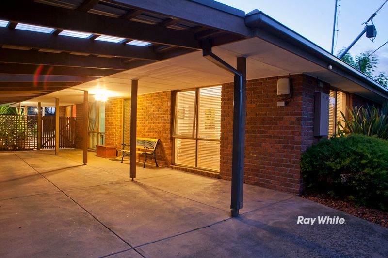 6 Lorraine Avenue, LANGWARRIN, VIC 3910