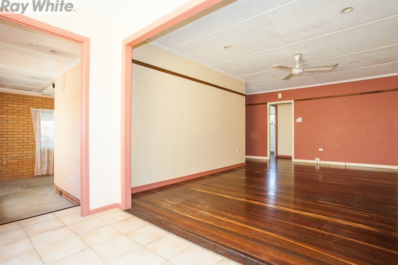 28 Crawford Street, REDCLIFFE, QLD 4020