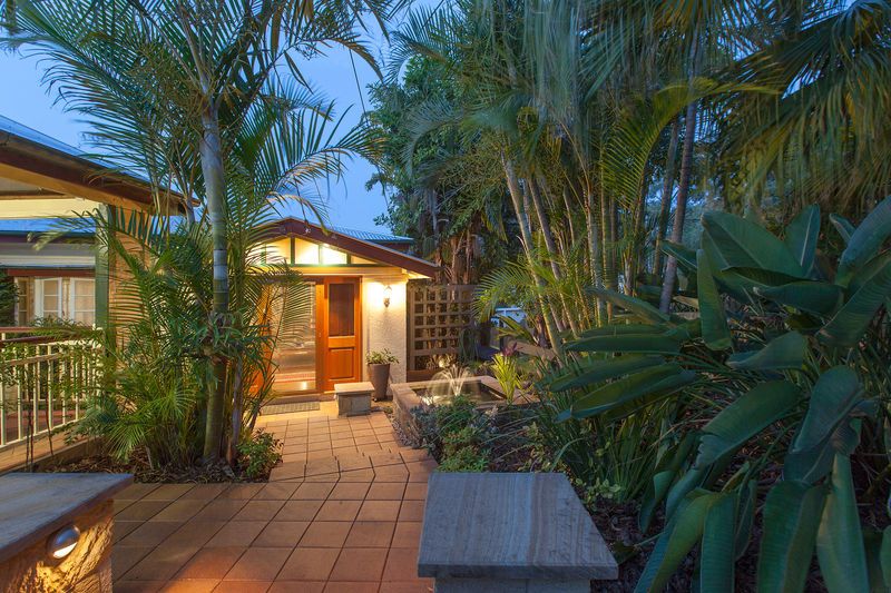 191 Simpsons Road, BARDON, QLD 4065