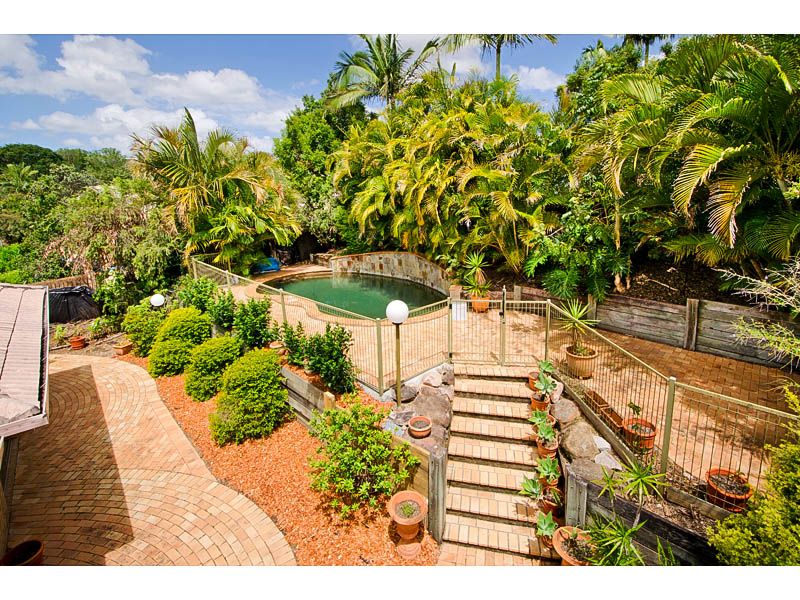 4 Wisteria Crescent, MOUNT GRAVATT EAST, QLD 4122