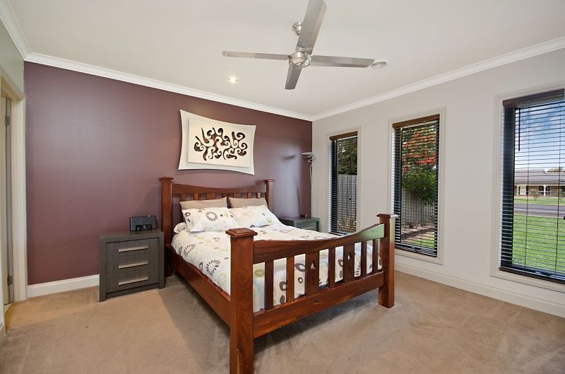 110 Ziegler Parade, ALLANSFORD, VIC 3277