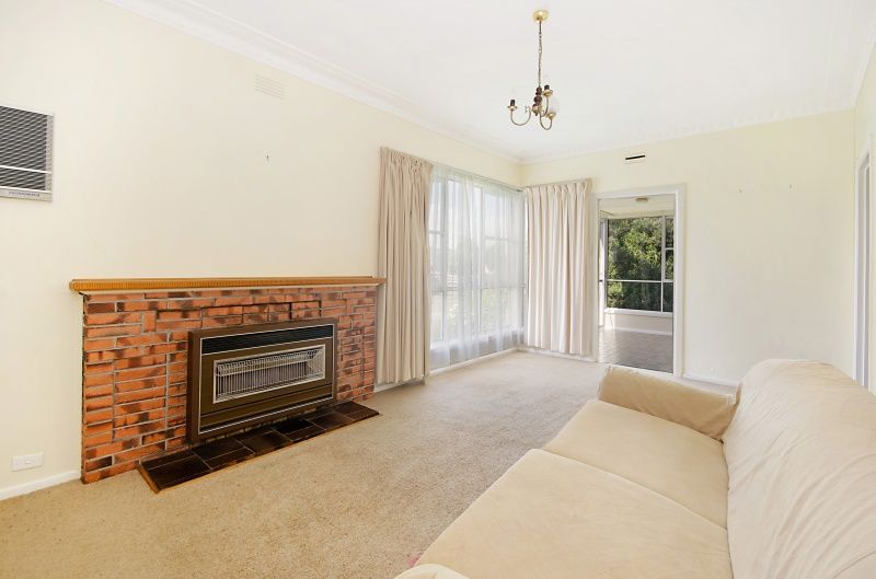 33 Belmore Road, WARRNAMBOOL, VIC 3280