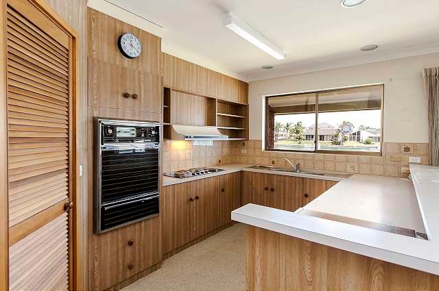 23 Anthea Court, WEST LAKES, SA 5021