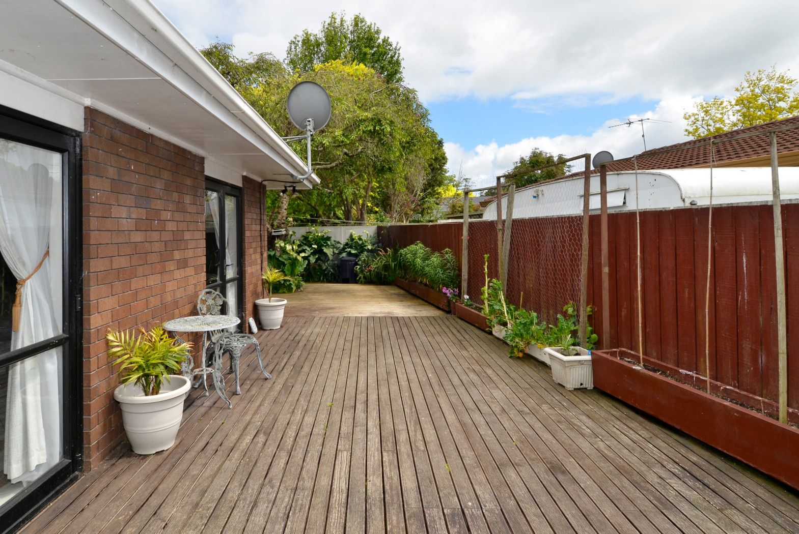 213 Walter Strevens Drive, Conifer Grove, Manukau City