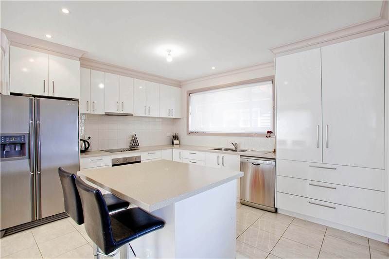 2-4 Austin Street, LARA, VIC 3212