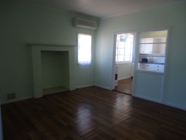 11 Ord Street, BERESFORD, WA 6530