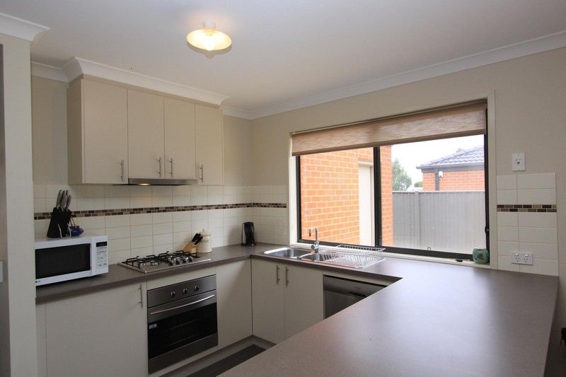 11 Tyack Court, EPSOM, VIC 3551