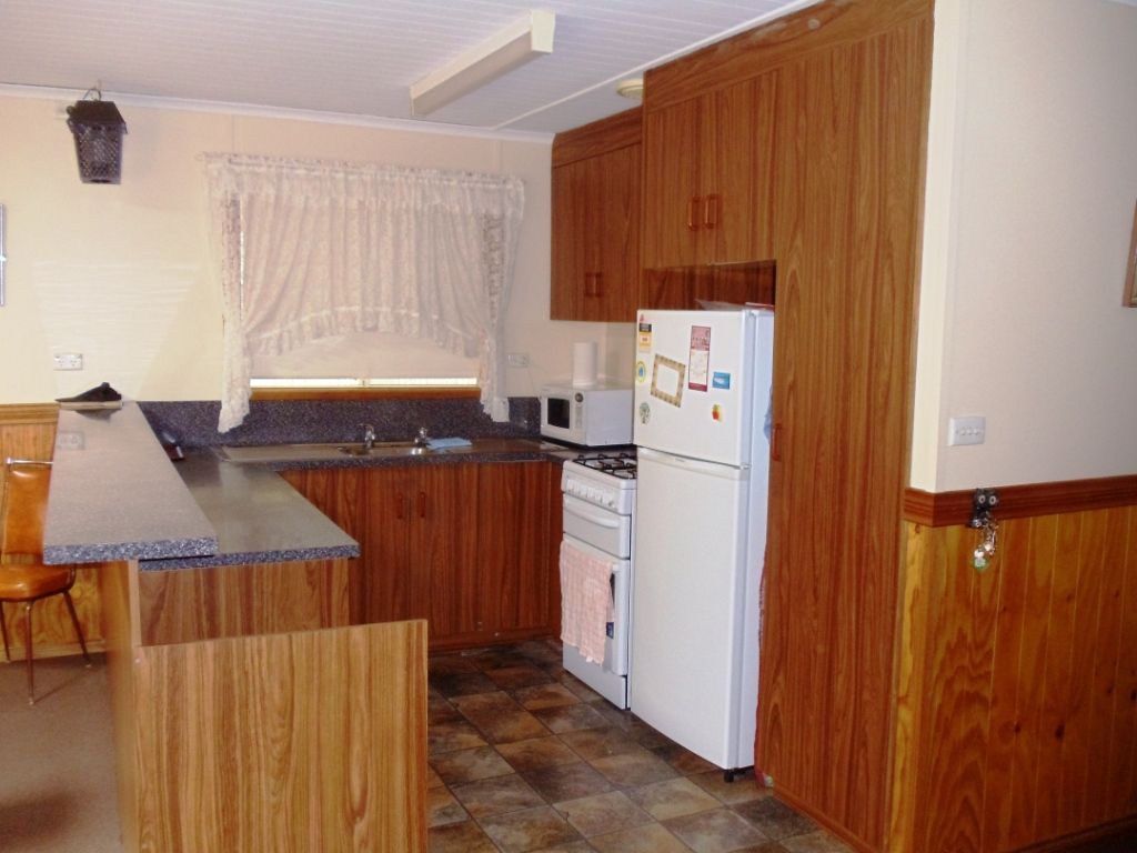 3 Highview Holiday Village, ARDROSSAN, SA 5571