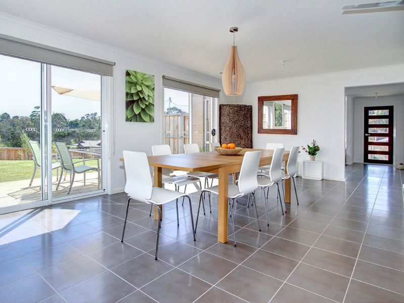 24 Peninsula Sands Boulevard, ROSEBUD VIC 3939